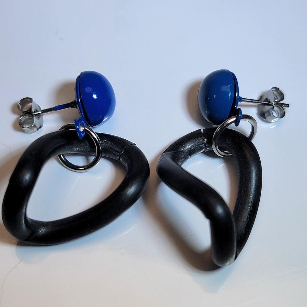 Vintage Blue and Black Geometric Drop Earrings – Bold Retro Design Statement